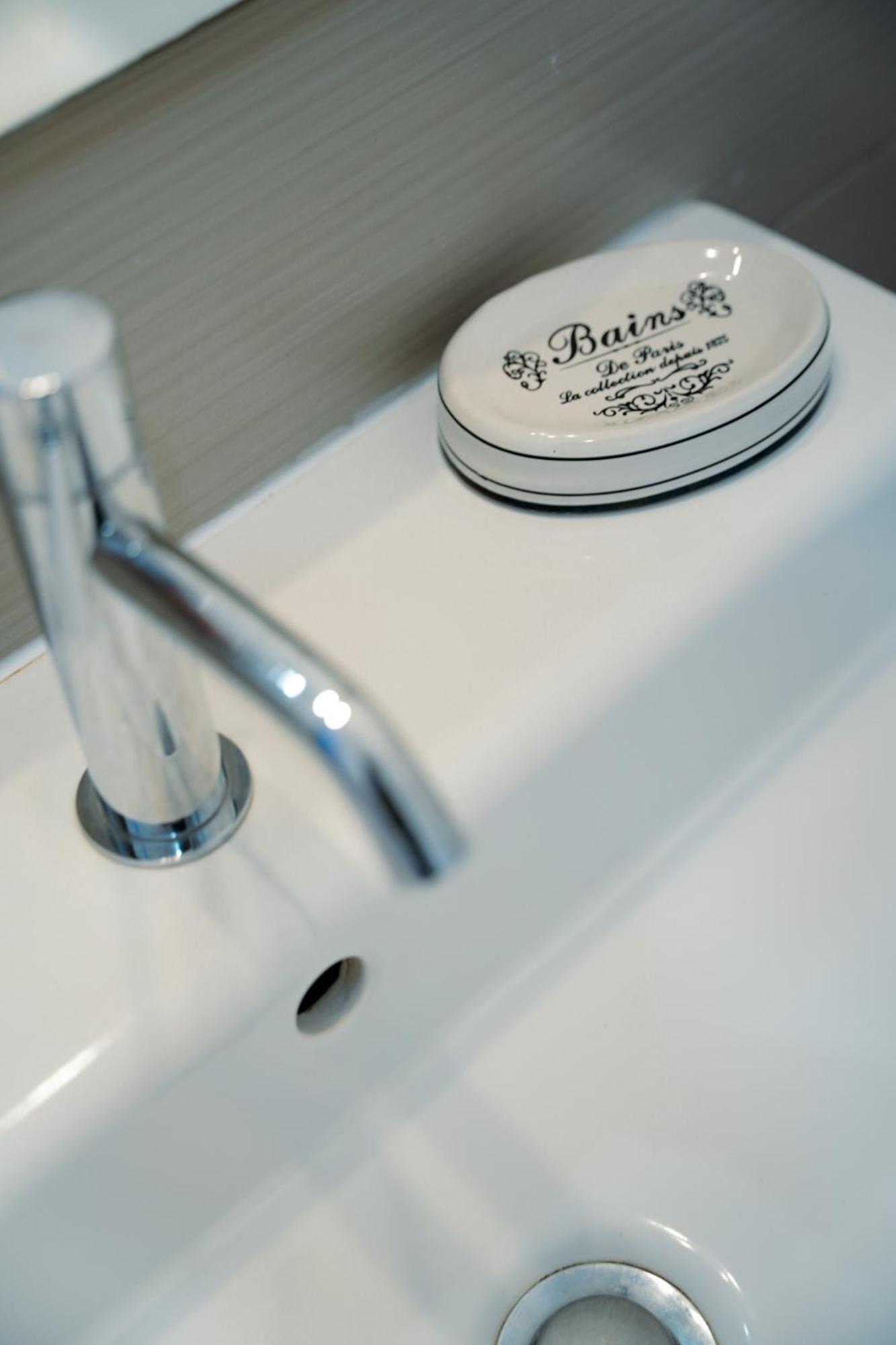 ラグーザ Finestra Sui Ponti Bed & Breakfast エクステリア 写真
